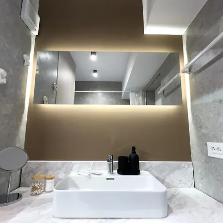 Luminosa - Smart Luxury In Aviatiei - Free Parking - Ev Station Apartmán