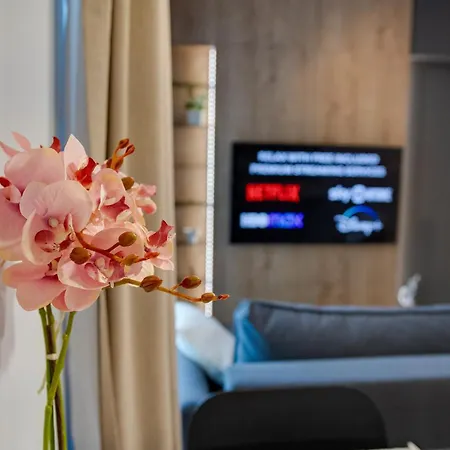 Luminosa - Smart Luxury In Aviatiei - Free Parking - Ev Station Bucarest