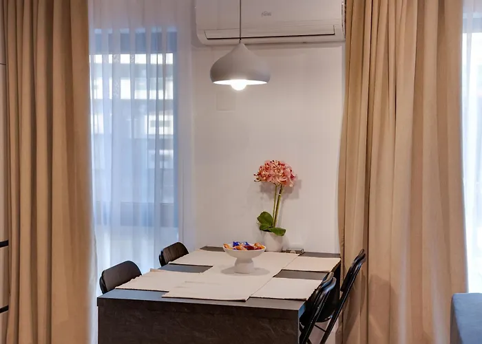 Apartament Luminosa - Smart Luxury In Aviatiei - Free Parking - Ev Station *