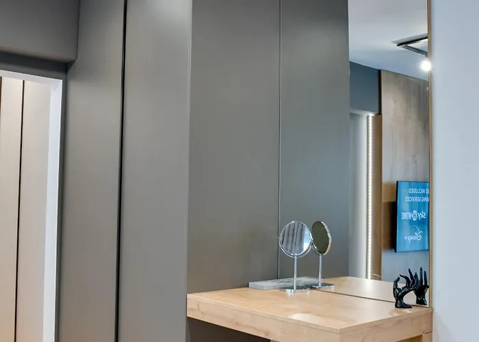 Apartament Luminosa - Smart Luxury In Aviatiei - Free Parking - Ev Station *