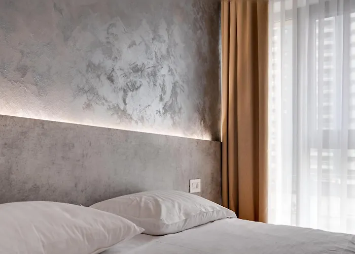 Luminosa - Smart Luxury In Aviatiei - Free Parking - Ev Station Apartament *