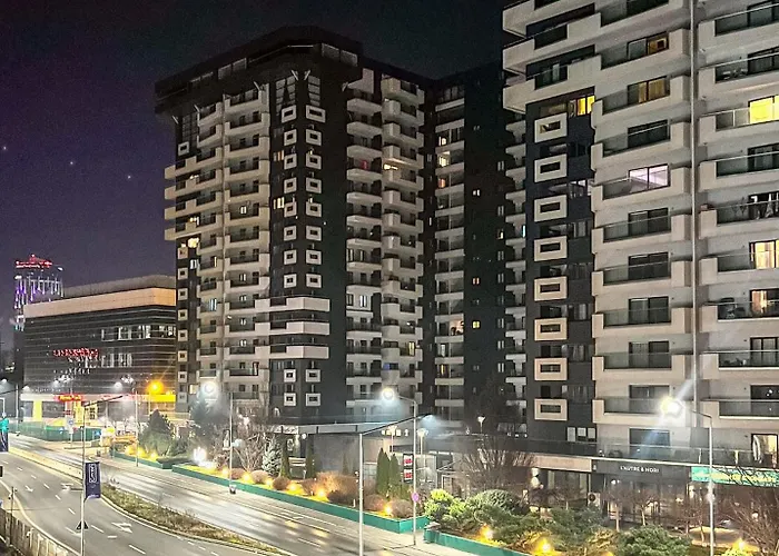Luminosa - Smart Luxury In Aviatiei - Free Parking - Ev Station Apartament *